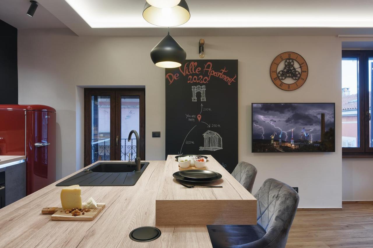 Apartment De Ville 2020 With Free Parking Πούλα Εξωτερικό φωτογραφία